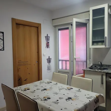 Apartment La Casita De Diana Laredo, Casco Antiguo, Parking Free *