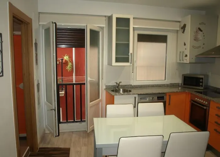 La Casita De Diana Laredo, Casco Antiguo, Playa Cercana, Parking Privado A 300m, Petfriendly