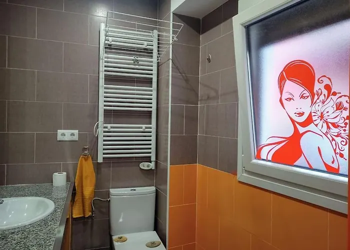 La Casita De Diana Laredo, Casco Antiguo, Playa Cercana, Parking Privado A 300m, Petfriendly Laredo